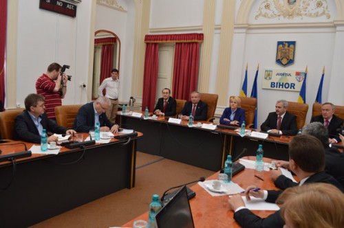 dezbatere-oradea1