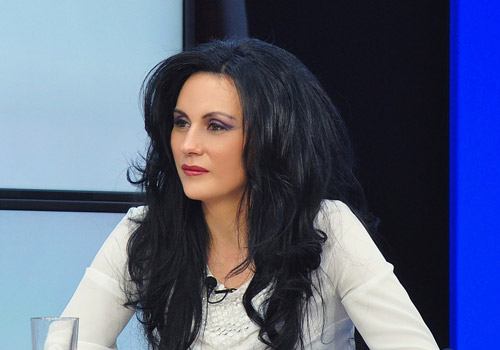 Dr.-Laura-Bota
