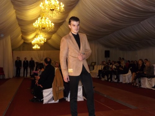 Moda38