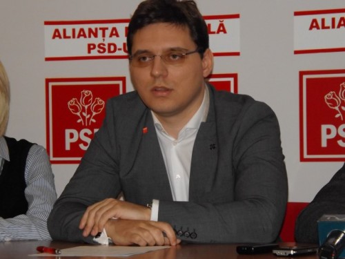 Victor Negrescu