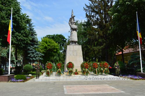 coroane16
