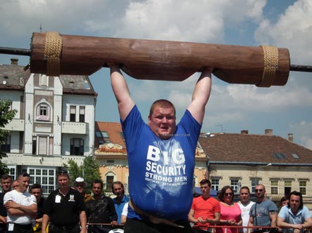strong man9