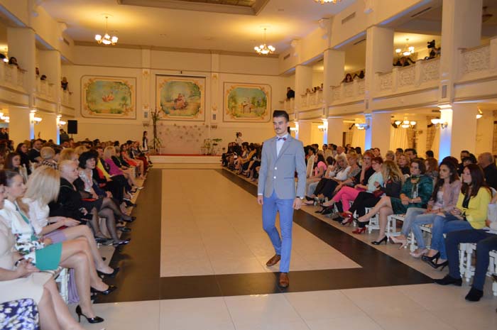 Fashion_Night_2016_02