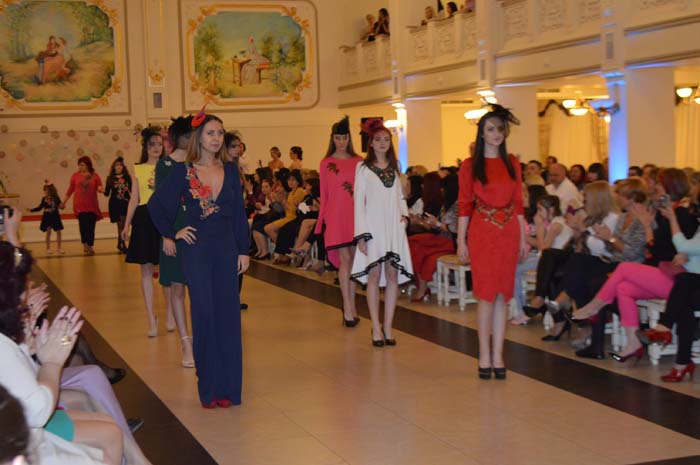 Fashion_Night_2016_08