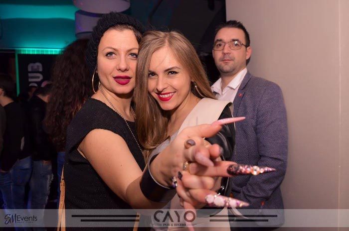 cayo-9