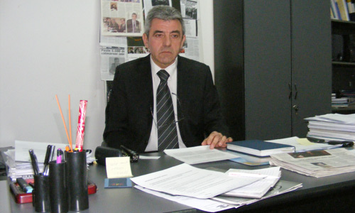 În ajutorul profesorilor aflaţi în pragul pensionării