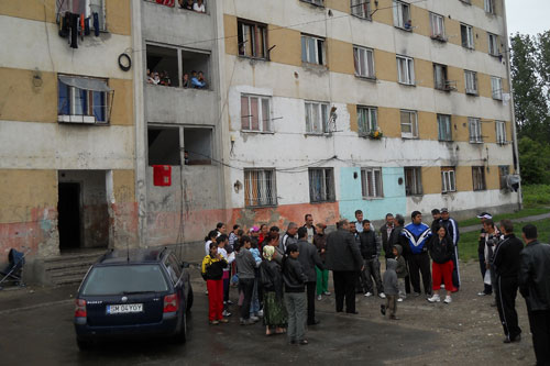 Țiganii de pe Ostrovului au rămas fără curent
