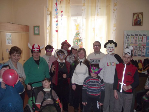 Carnaval la Asociaţia „Langdon Down Transilvania”