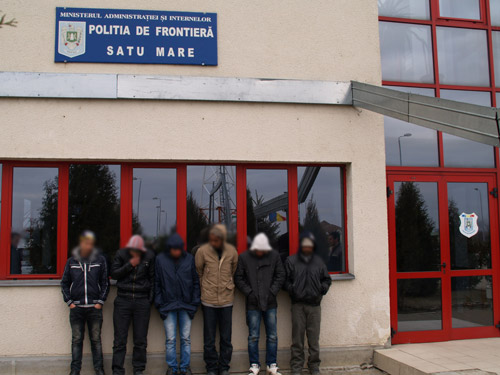 Șase migranți reținuți la frontiera cu Ungaria
