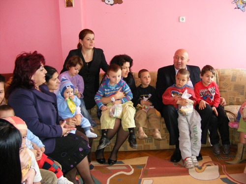 USL în mijlocul mamelor şi copiilor de la Centrul Maternal „Lorena”