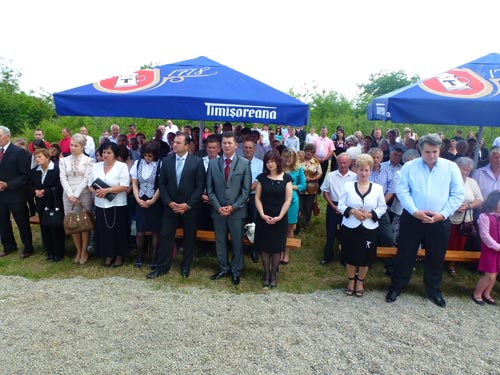 Sfinţire de capelă, în satul Mărtineşti
