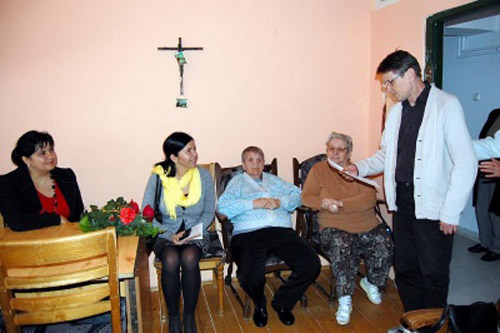 Marcela Papici vizitează instituțiile Organizației Caritas Satu Mare