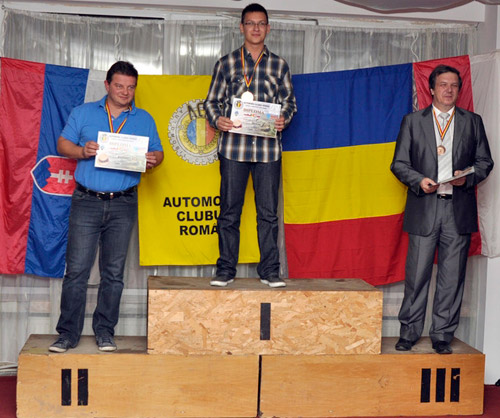 Sătmăreanul Tudor Teușan, locul I la problele de îndemânare a concursului CEC ORI CUP 2012