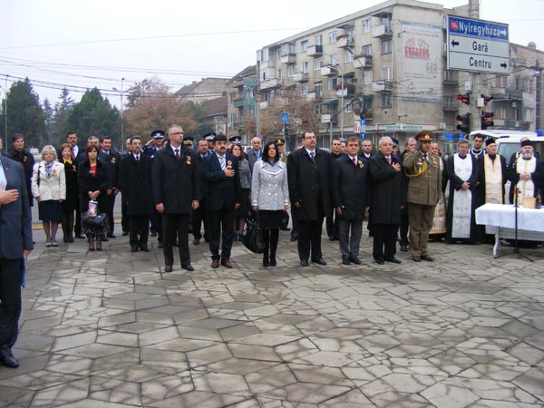 Ziua Armatei române – sărbătorită şi în judeţul Satu Mare (galerie foto)