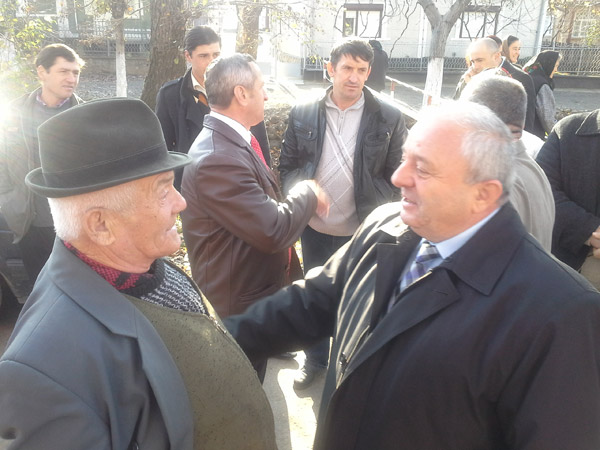 Nicolae Bura, primit cu braţele deschise la Tarna Mare