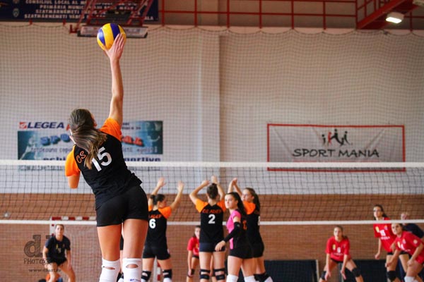 CS ADEP-LPS Satu Mare a câştigat „Cupa Sătmarului” la volei (galerie foto)