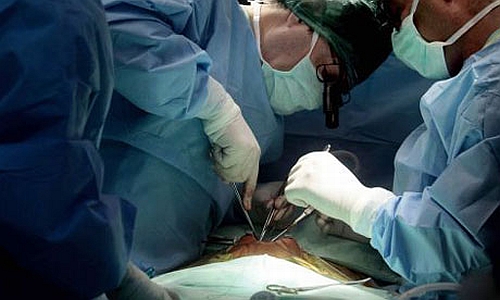 O noua operatie pe cord deschis efectuată la Spitalul Judeţean de Urgenţă Satu Mare
