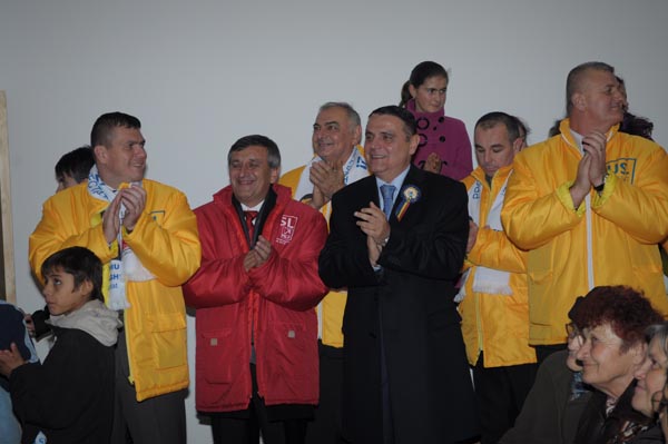 Ministrul Transporturilor Ovidiu Silaghi în turneu electoral în colegiul 2