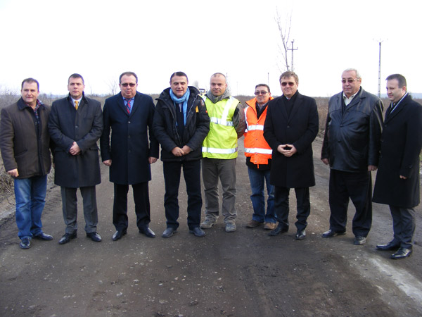 Ovidiu Silaghi a inspectat stadiul lucrărilor la drumul Odoreu-Medieşu Aurit-Apa