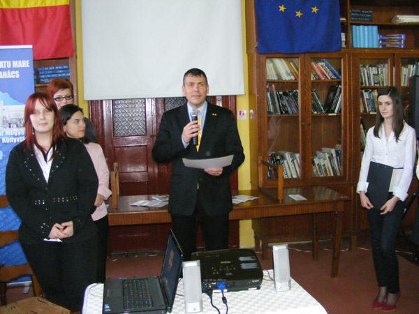 Lecţie de istorie despre Unirea Principatelor Române la Biblioteca Judeţeană Satu Mare