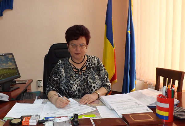 Eugenia Sabou – directorul Casei Judeţene de Pensii Satu Mare