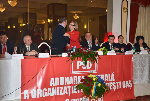 Aurelia Fedorca a fost aleasă în funcţia de preşedinte al organizaţiei PSD Negreşti-Oaş Aurelia Fedorca a fost aleasă în funcţia de preşedinte al organizaţiei PSD Negreşti-Oaş