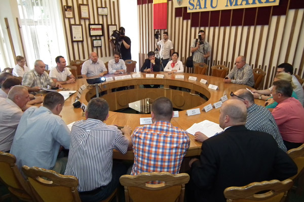 Consilierii locali au alocat bani pentru prefinanţarea unor proiecte educaţionale