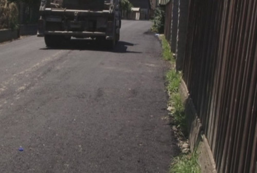 SE POATE: Strada Bisericii din Târşolţ a fost reparată