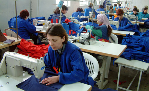 Industria uşoară continuă să ofere “grosul” locurilor de muncă în Satu Mare