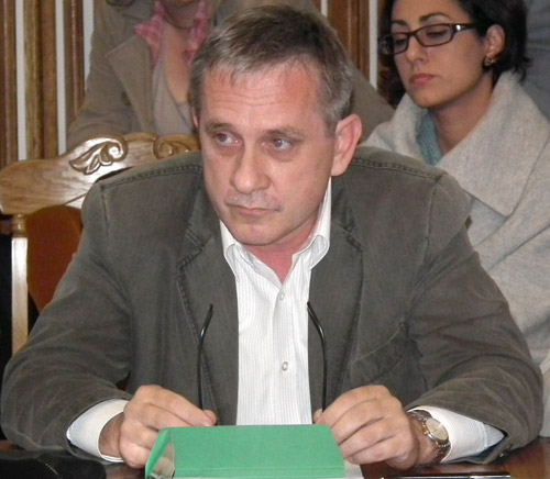 Centrala termică din curtea Şcolii „Dr. Vasile Lucaciu” riscă să se prăbuşească peste elevi