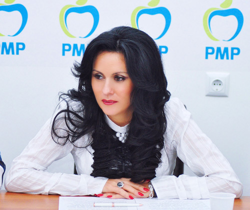Dr. Laura Bota: “În orice ţară civilizată baza e sistemul sanitar, la noi e pe cale de dispariţie !!!”
