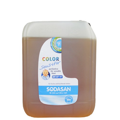A înghiţit detergent