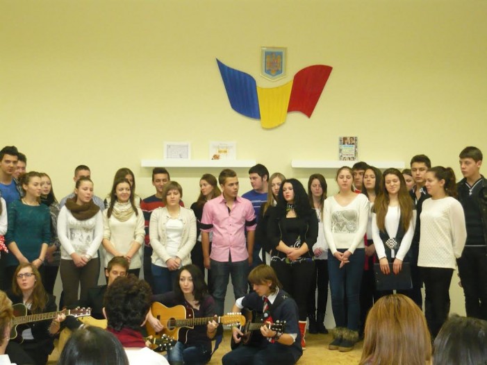 Spectacol dedicat lui Mihai Eminescu la Colegiul Naţional „Doamna Stanca”