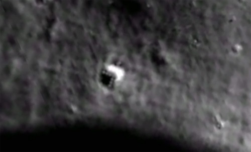 Ce este obiectul misterios găsit pe Lună? (video)