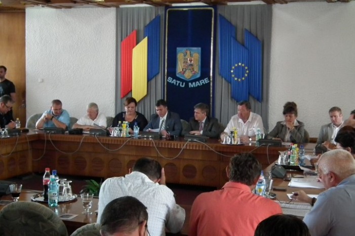 Consilierii județeni au împărțit 2 milioane de lei comunelor