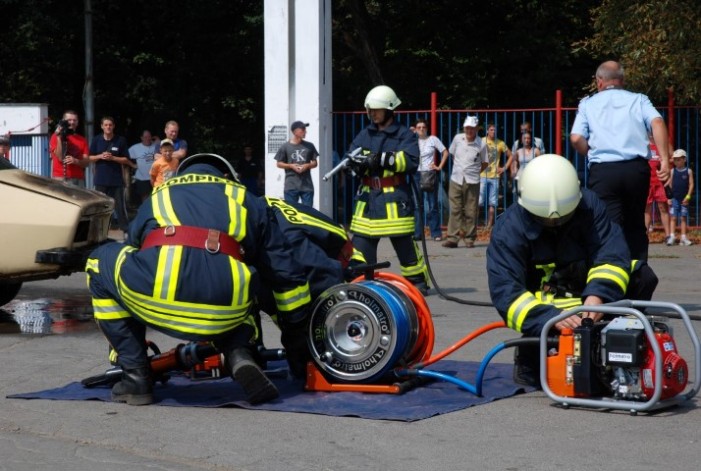 Concurs de urcat scări, organizat de pompierii sătmăreni