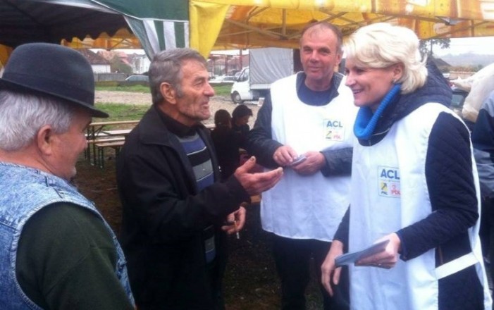 Directorul Liceului Tehnologic „Ioniță G. Andron” din Negrești-Oaș, face campanie electorală în timpul orelor de curs