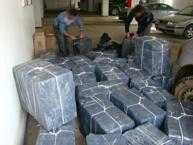 Ţigări de contrabandă confiscate la PF Negrești-Oaș