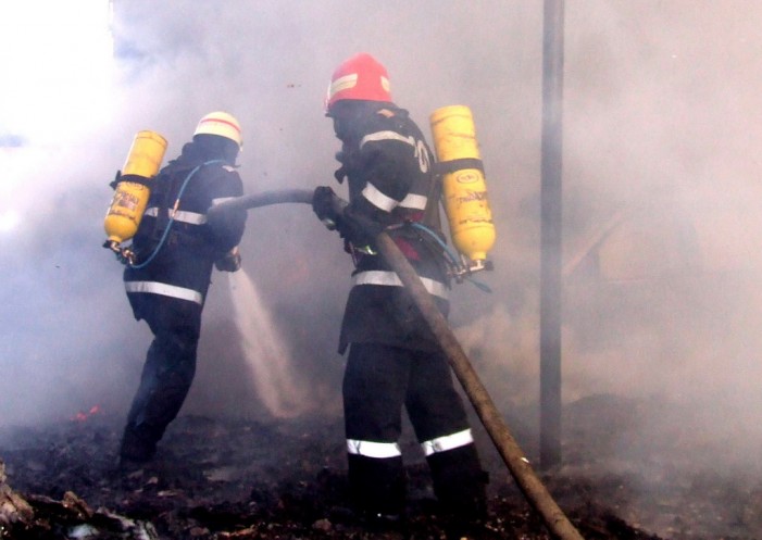 Incendiu în municipiul Satu Mare. Pagube de 800.000 lei