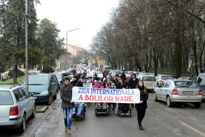 Carei: Marș de solidaritate cu persoanele care suferă de boli rare