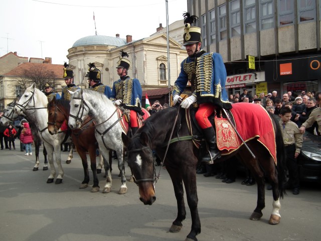 Marș cu husari prin centrul Sătmarului (Foto)