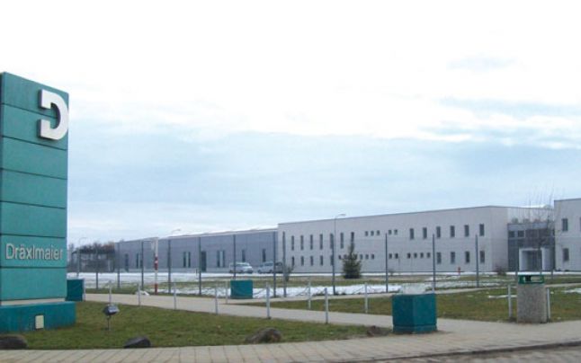 Germanii de la Dräxlmaier au angajat anul trecut 1.250 de oameni în fabricile din România