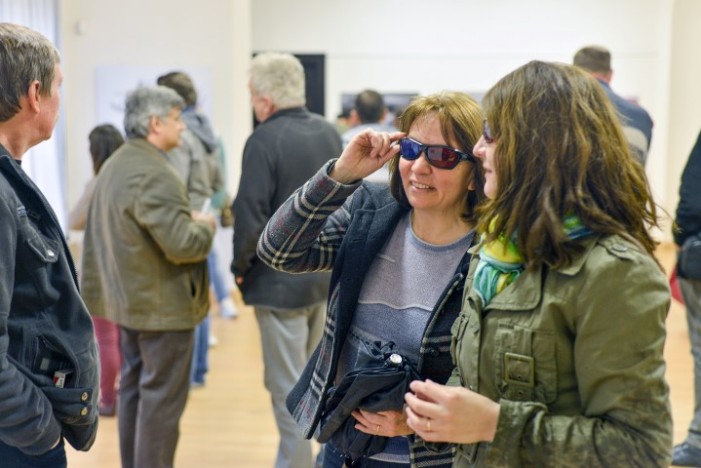 Expoziție de fotografii 3D, în Castelul Karolyi