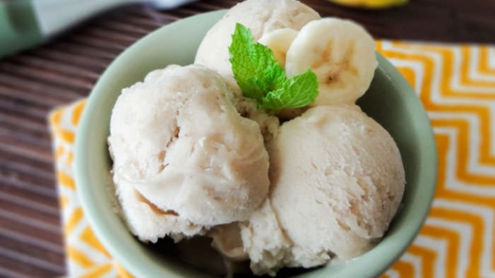Cum să faceți înghețată cu un singur ingredient