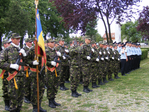 Vezi programul manifestărilor dedicate „Zilei Eroilor” la Satu Mare