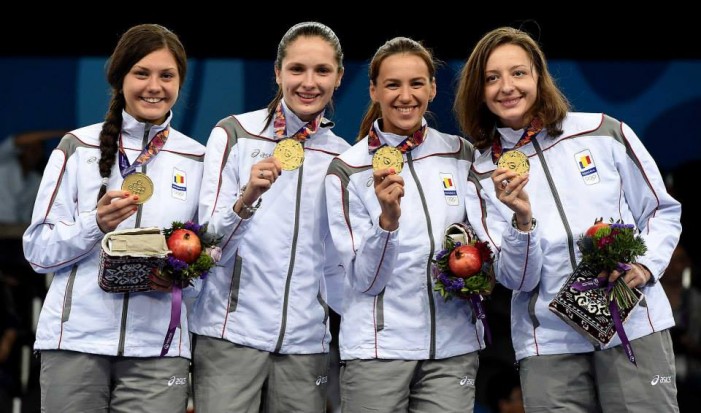 Spadă feminin: Cu două SĂTMĂRENCE în lot, echipa ROMÂNIEI cucereşte aurul la Baku !