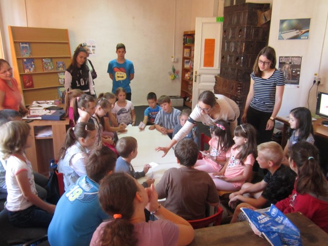 BIBLIOTECA MUNICIPALĂ CAREI: Bibliovacanța 2015