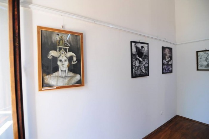 Vernisaj expoziție de grafică Erdei Mate la Castelul din Carei