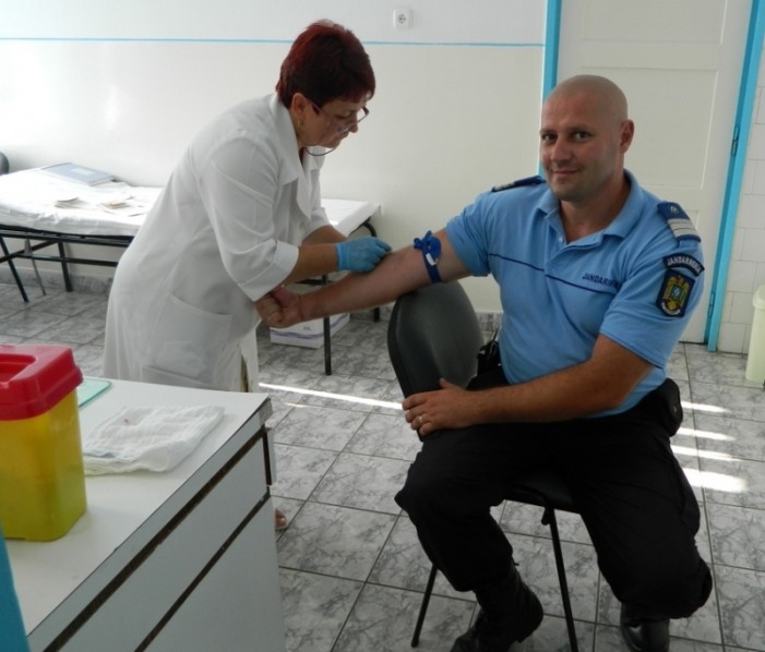 Jandarmii sătmăreni au donat sânge