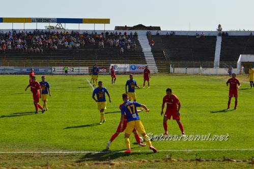 Fotbal: Olimpia Satu Mare-UTA Arad 2-3